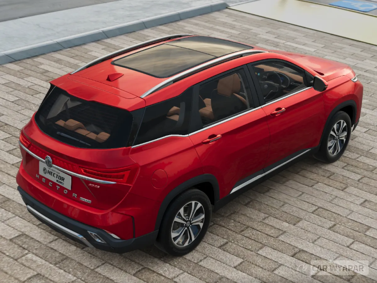 MG Hector Plus Sharp Pro